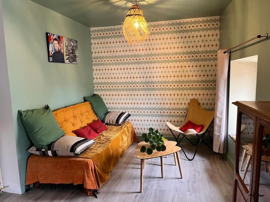 Grande Chambre Chez L'Artiste-Peintre Ла-Реоль Екстер'єр фото